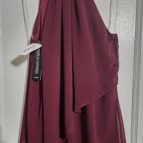 Le chateau, size small, wine colored dress, NWT - Picture 3 of 5